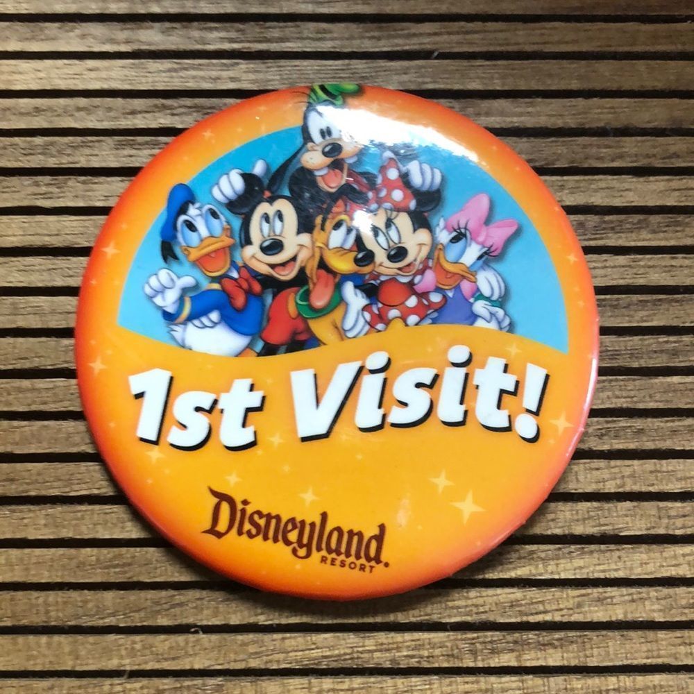 DISNEYLAND RESORT 1st. VISIT BUTTON - Picture 1 of 3
